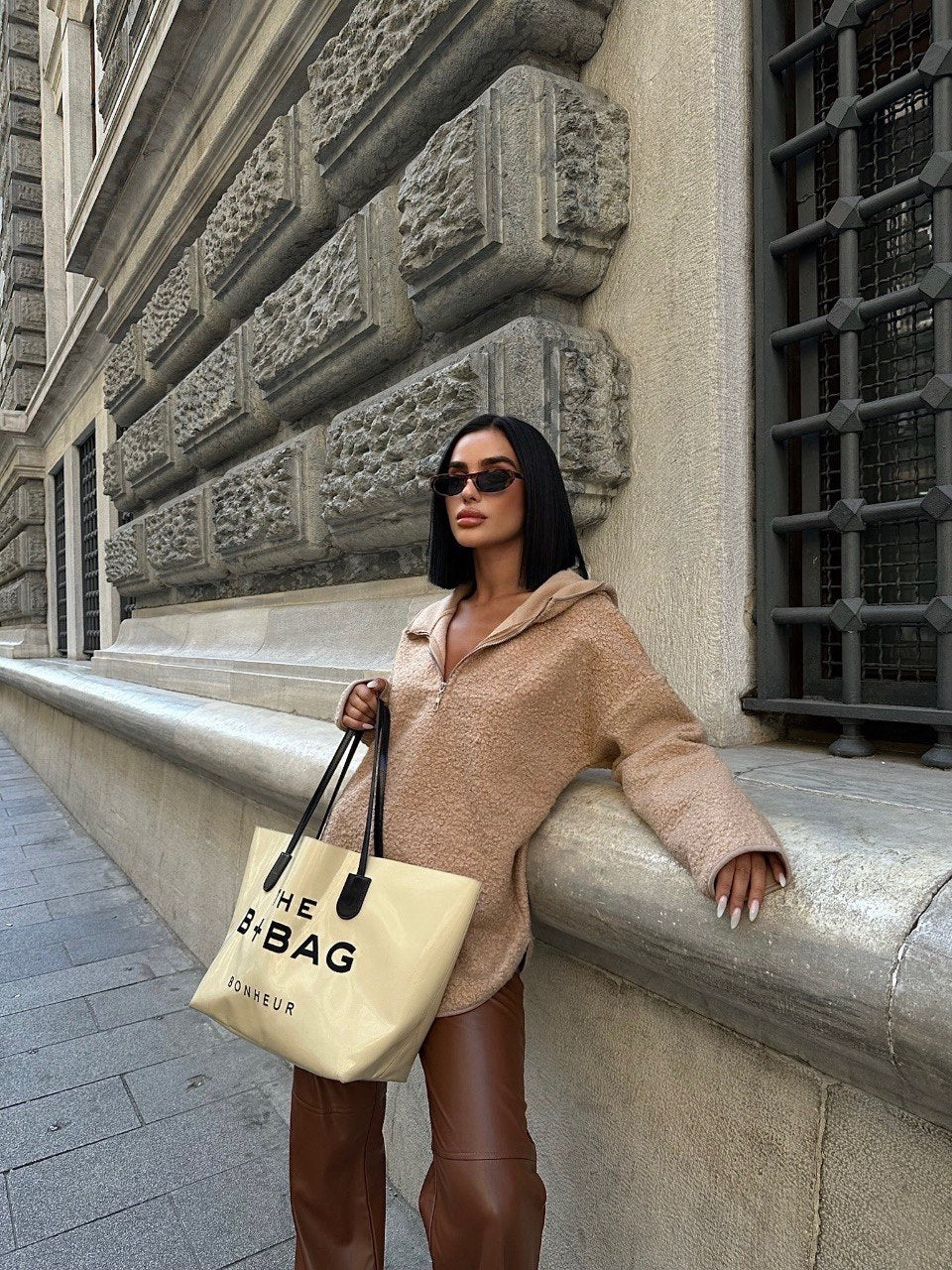 Oversized hood sweatshirt - Camel